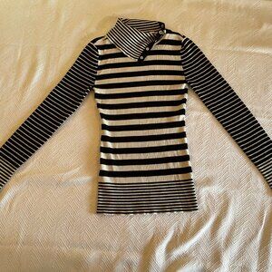 Vintage WHBM snap-closure striped turtleneck